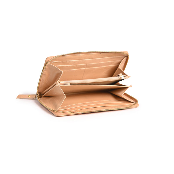 women clutch